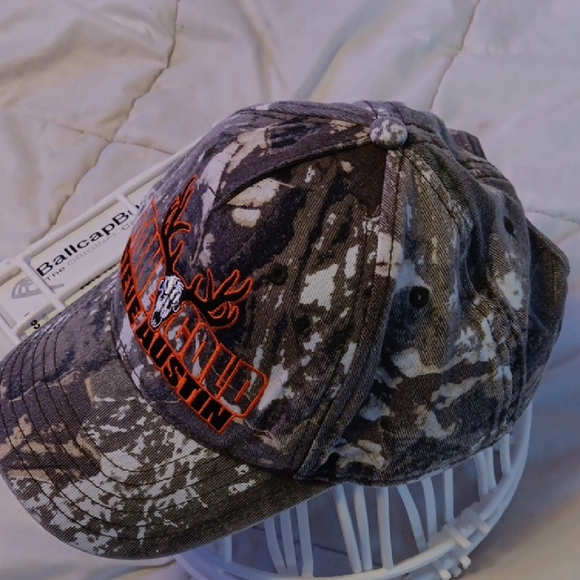 WWE Stone Cold Steve Austin Camouflage Hat - Black and Gray - Picture 3 of 11
